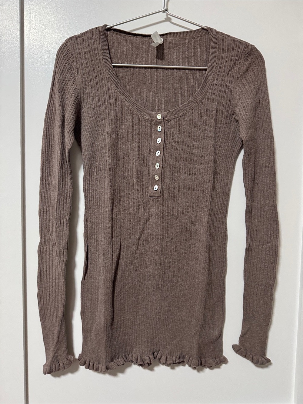 Ribbed Long-Sleeve Henley Top in Taupe